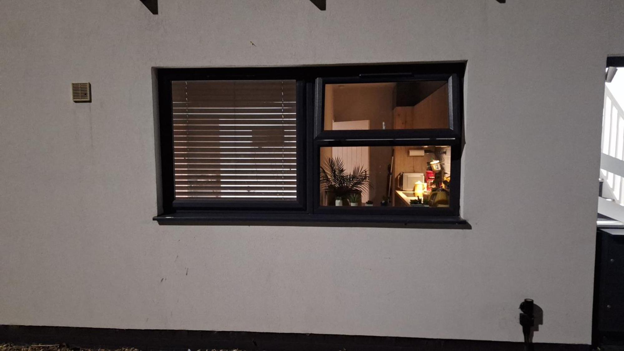 Apartment Budget Single Only For One Adult - Shared Flat *
